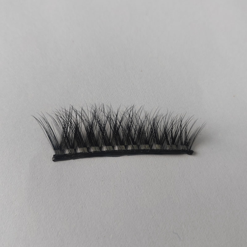¿Son las pestañas y las pestañas postizas un tema importante en la industria de la belleza?